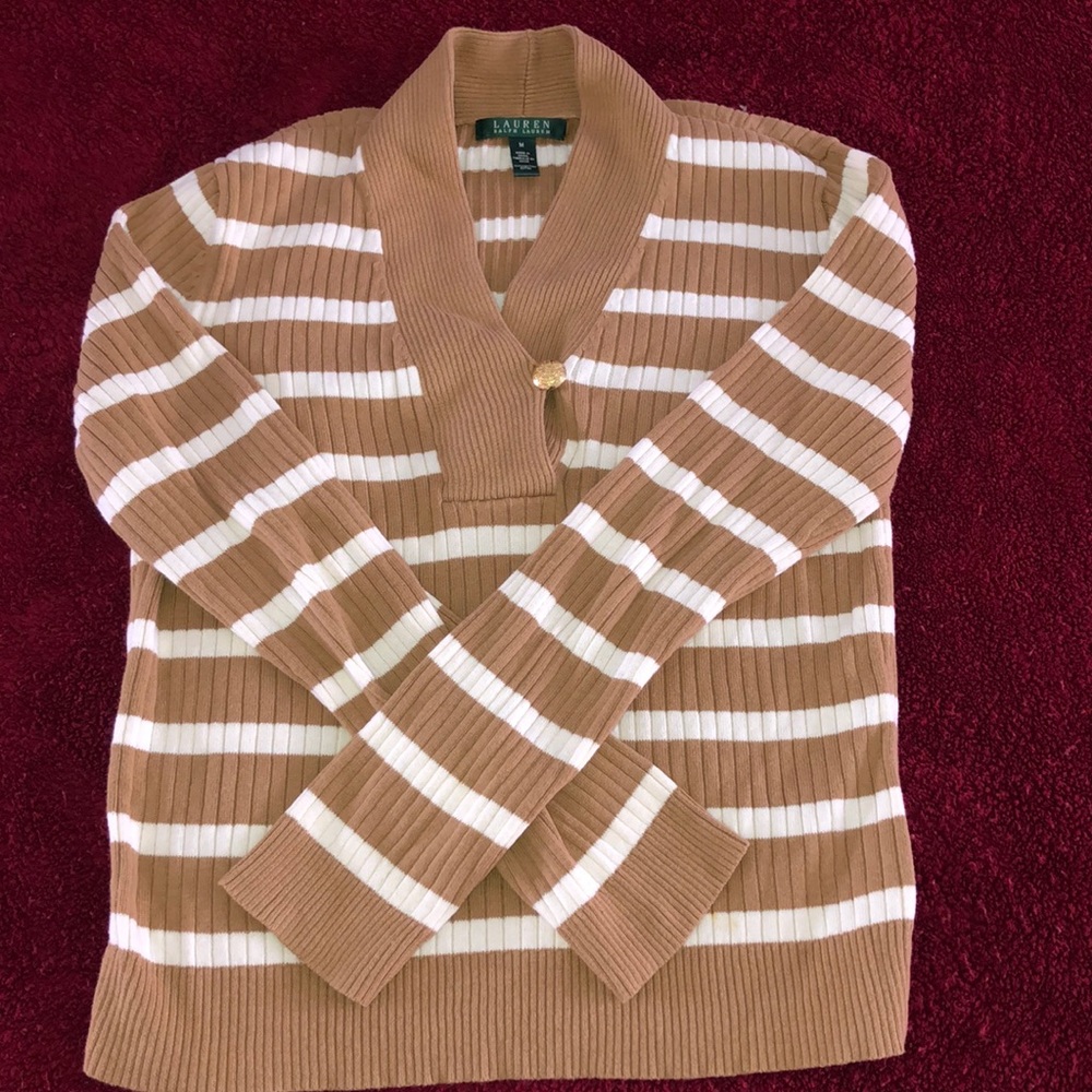 brand new ralph lauren sweater !!